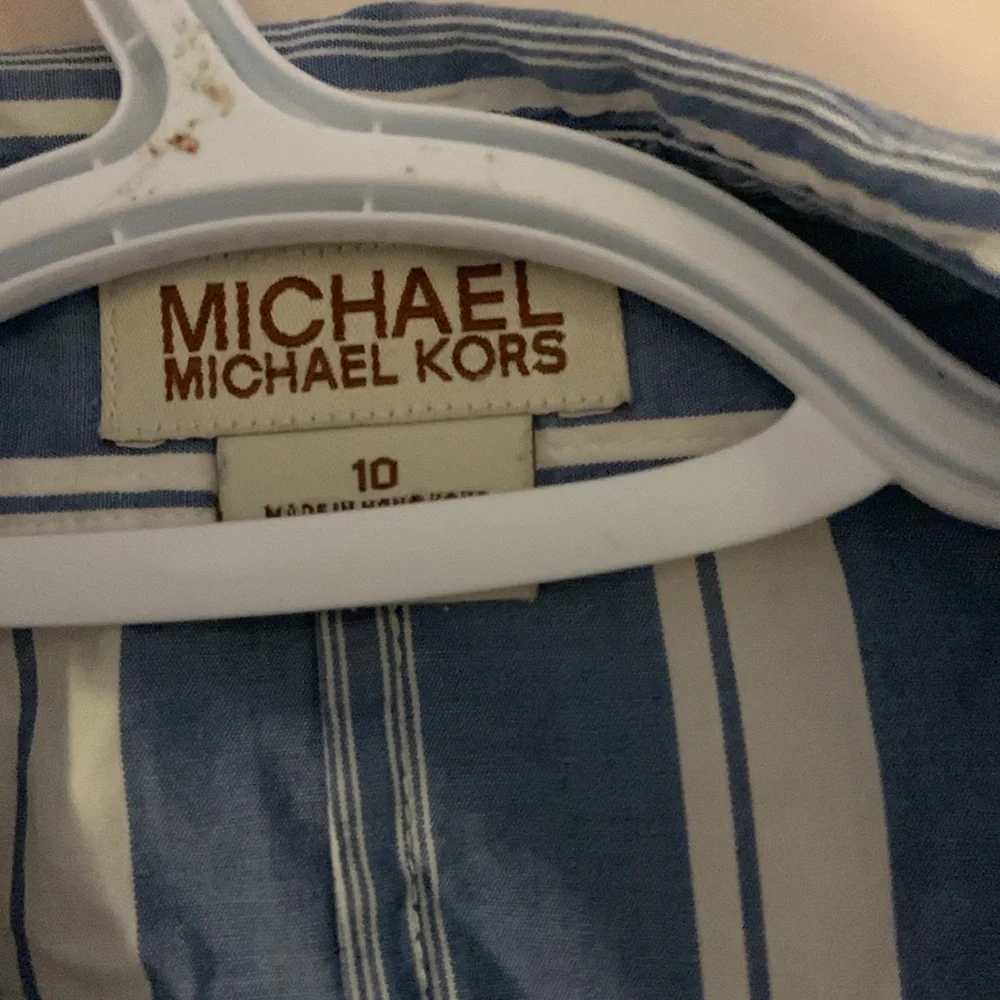 MICHAEL Michael Kors - Blue & White Striped Button Down Shirt - Women’s Size 10 - Picture 4 of 7